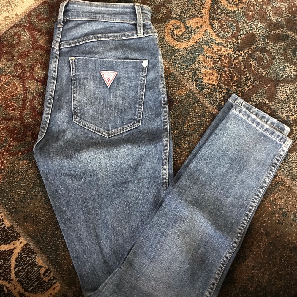 Guess Jeans